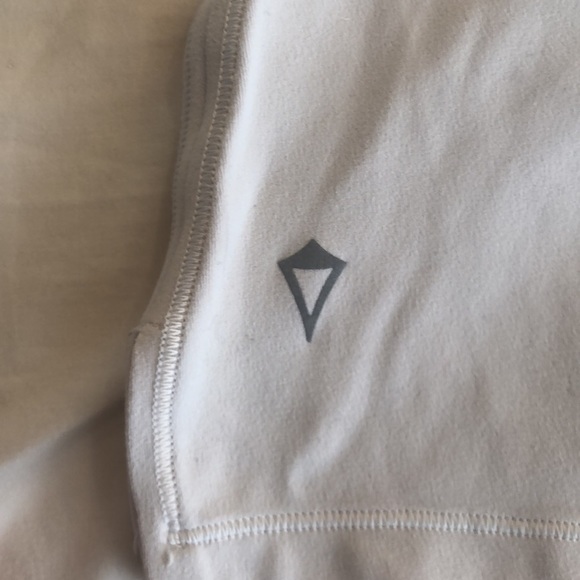 Ivivva | power tank | - Picture 3 of 4